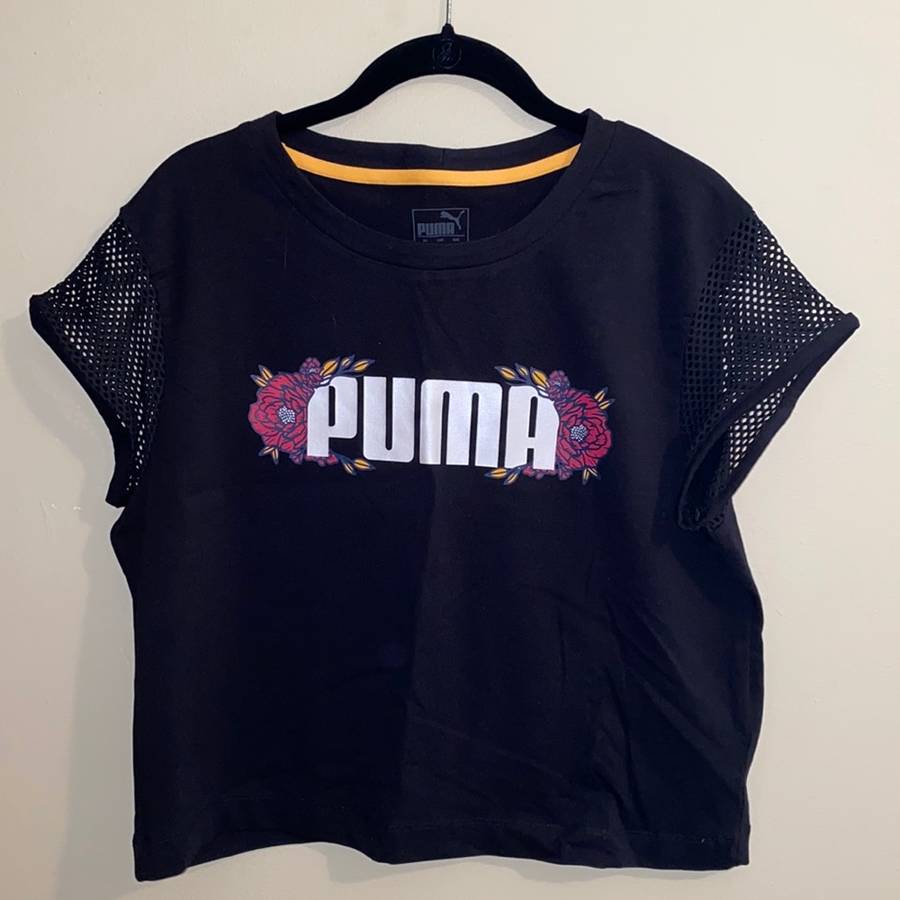 PUMA floral Flourish Fashion tee